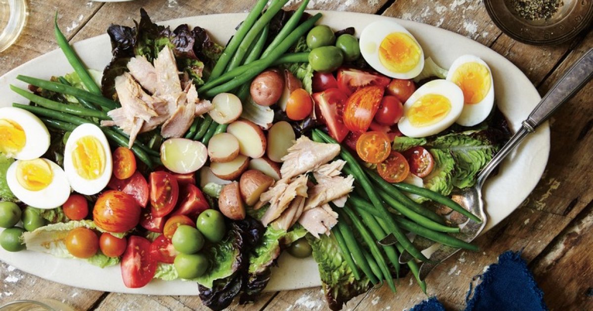 Салат Нисуаз: классический рецепт французской кухни для вашего стола