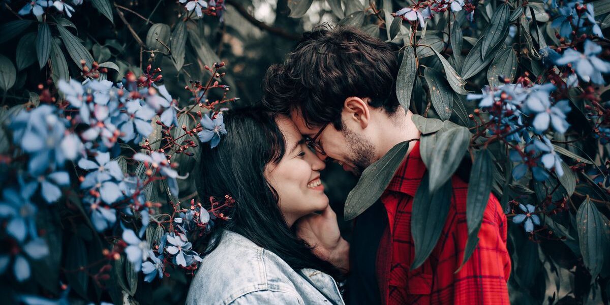 6 признаков настоящей женской любви: что может сделать только любящая женщина