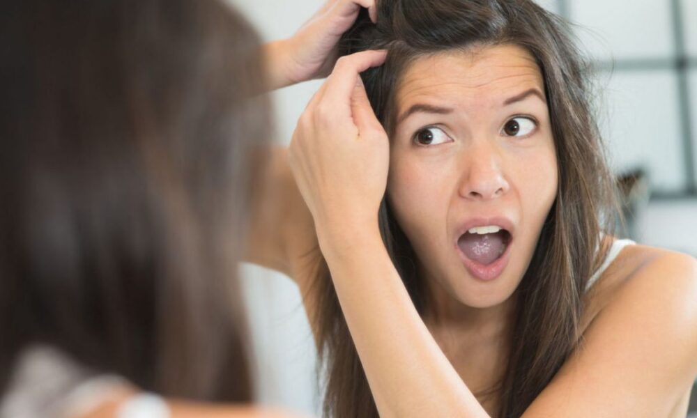 Ранняя седина: почему она появляется у женщин и как с этим бороться