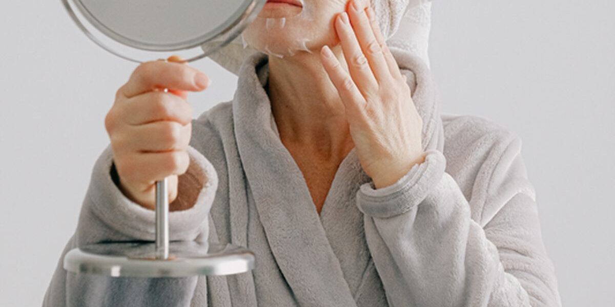 Секреты молодости: домашний уход за кожей лица после 40