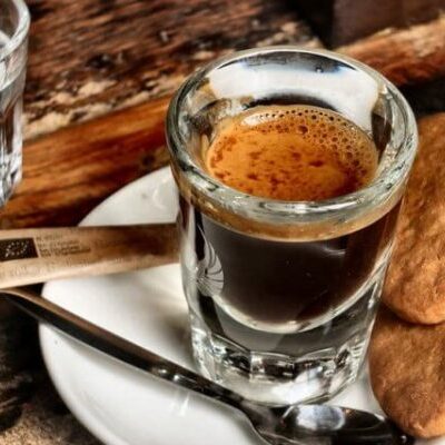 Кофе для женского здоровья: как напиток улучшает кишечник и снижает риск болезней