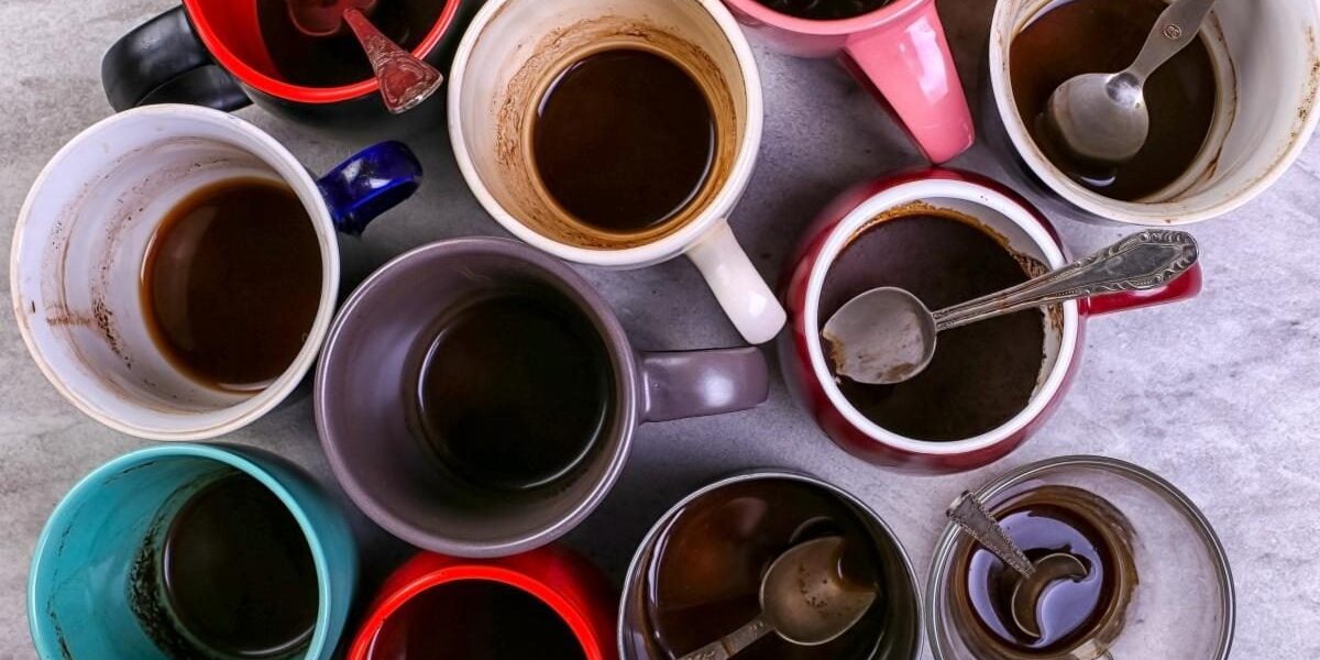 Секреты идеальной чистоты: как отмыть чайный налет с посуды и термоса