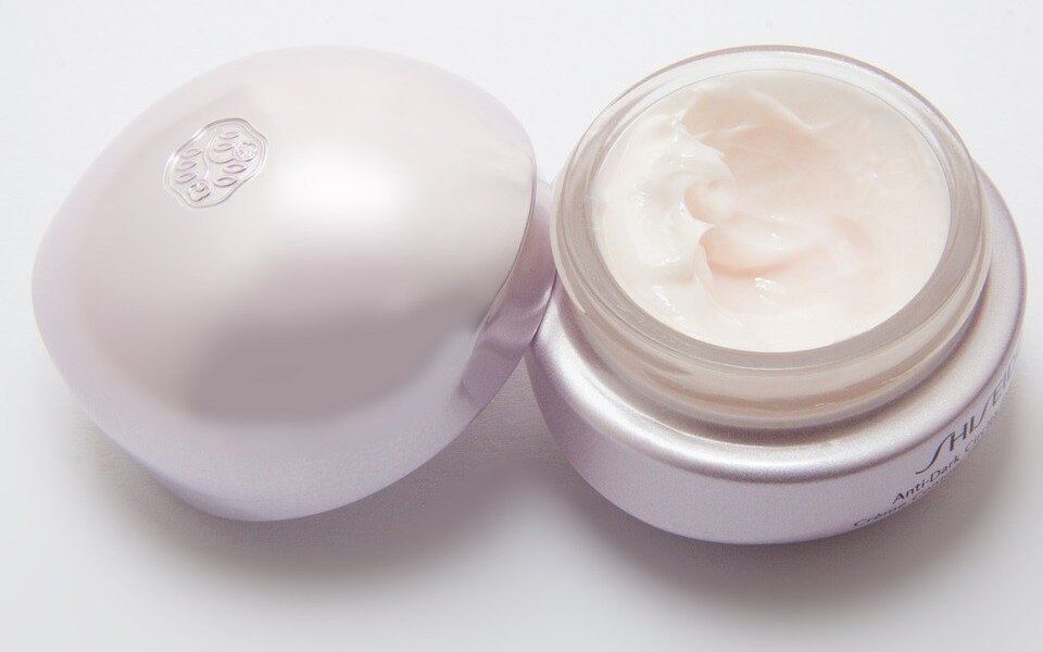 5 признаков того, что ваш крем не подходит: как определить и что делать