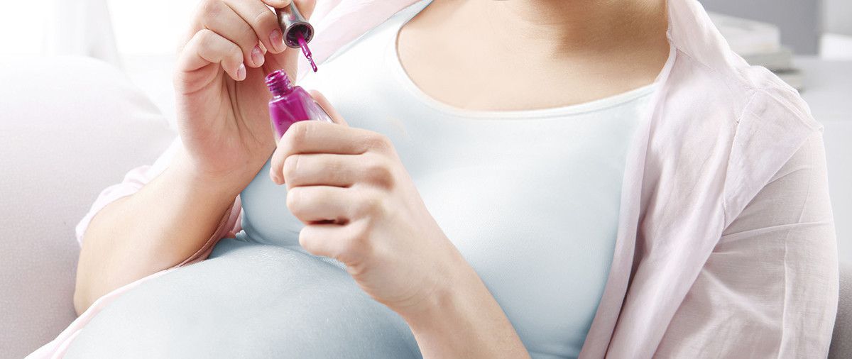 Гель-лак в беременность: безопасно ли для мамы и малыша