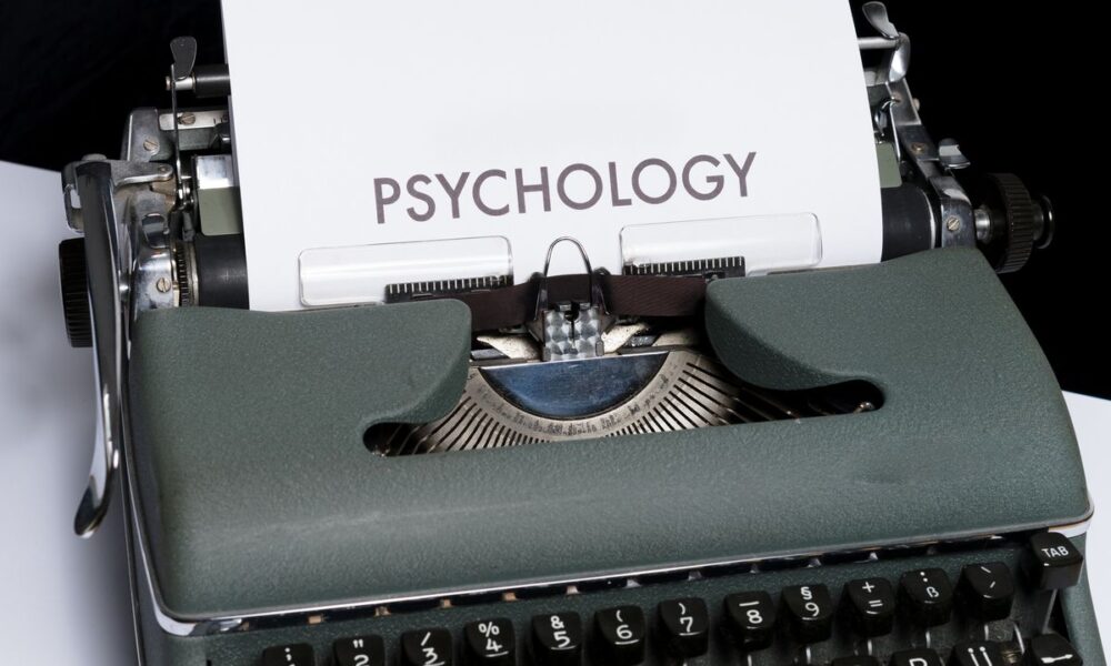 Эффективные психологические приемы, которые изменят вашу жизнь