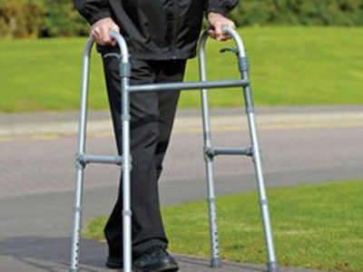 Выбираем ходунки: удобство и безопасность для вашего здоровья