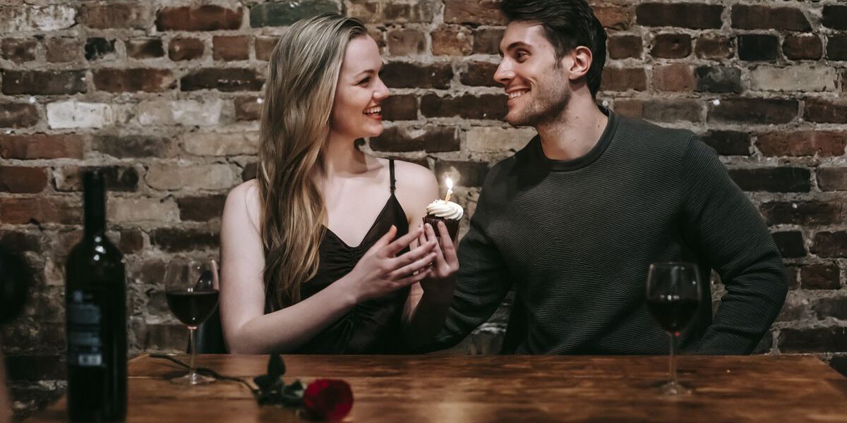 Как оттолкнуть мужчину: ошибки в отношениях, которые приводят к обратным результатам