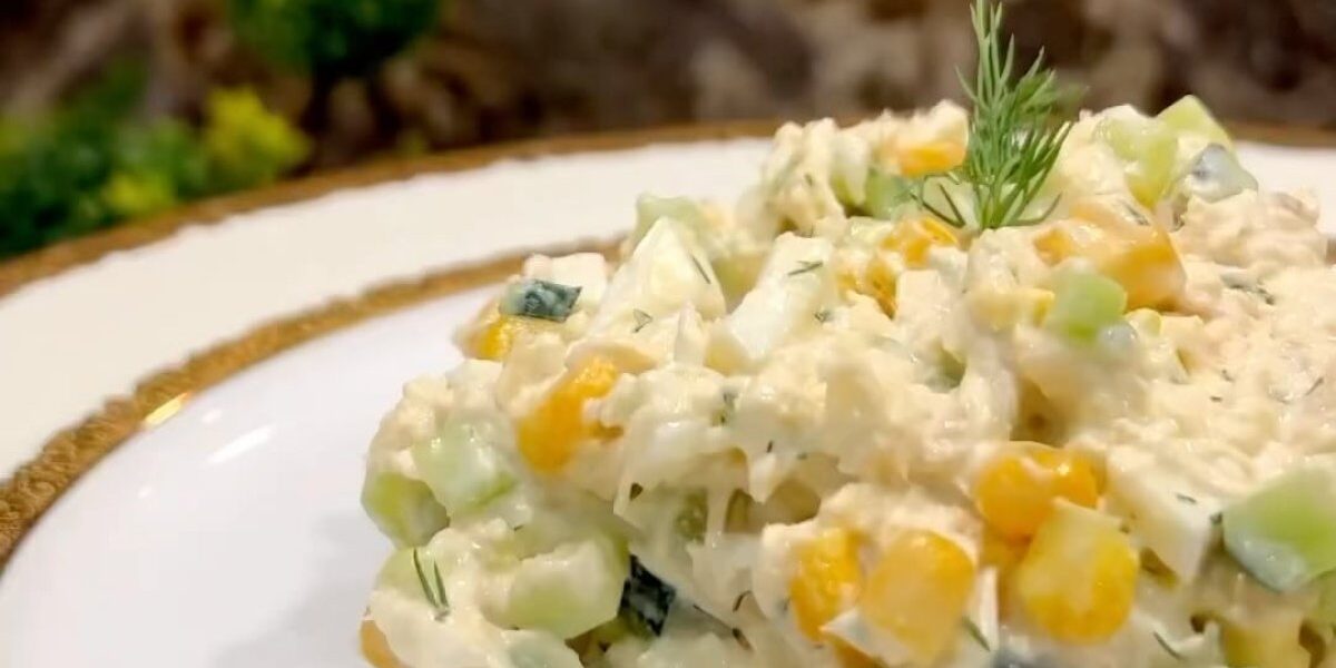 Осенний салат с ананасами и курицей: простой и вкусный рецепт