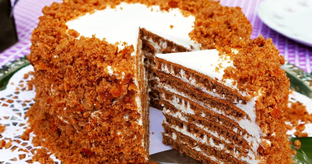 Простой торт на сковороде "Артемон": секрет быстрого десерта, который удивит всех