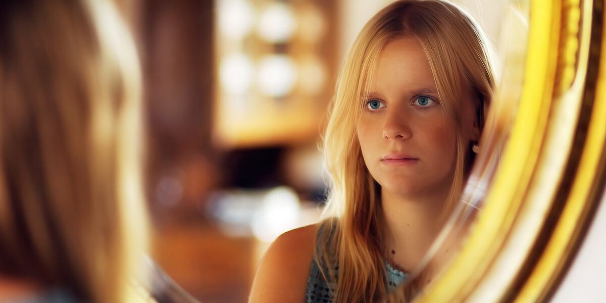 5 признаков, которые говорят о преждевременном старении: как замедлить время