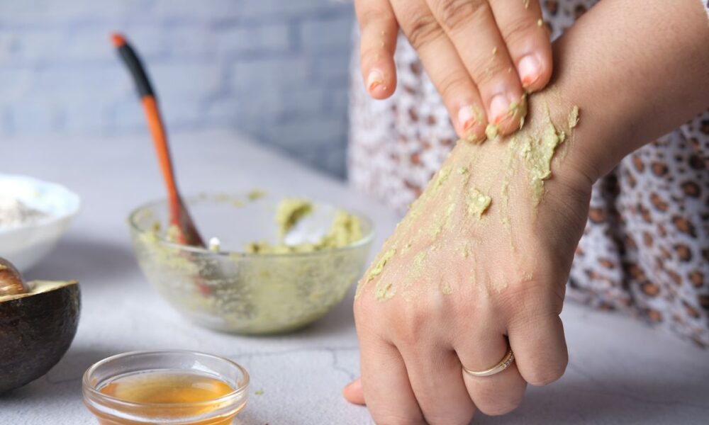 Секрет молодости рук: как избежать "тетиного" вида и обрести ухоженность как у звезд