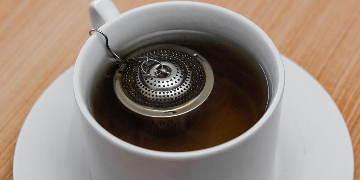 Черный чай для волос: секреты красоты и здоровья как у звезд