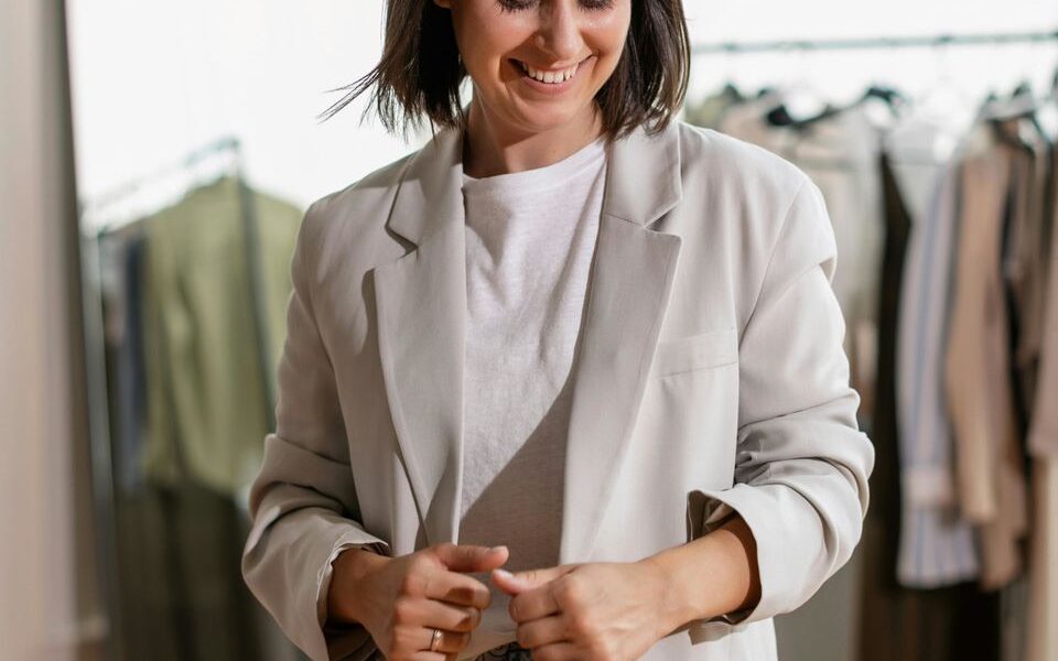 Что никогда не надевают по-настоящему стильные женщины: секреты гардероба