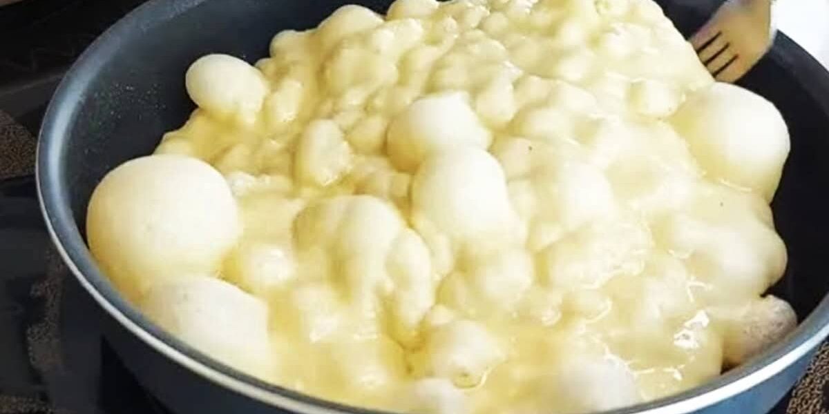 Простое тесто из муки и кипятка: готовим быстро и вкусно!