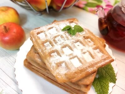 Рецепт нежных яблочных вафель для идеального завтрака