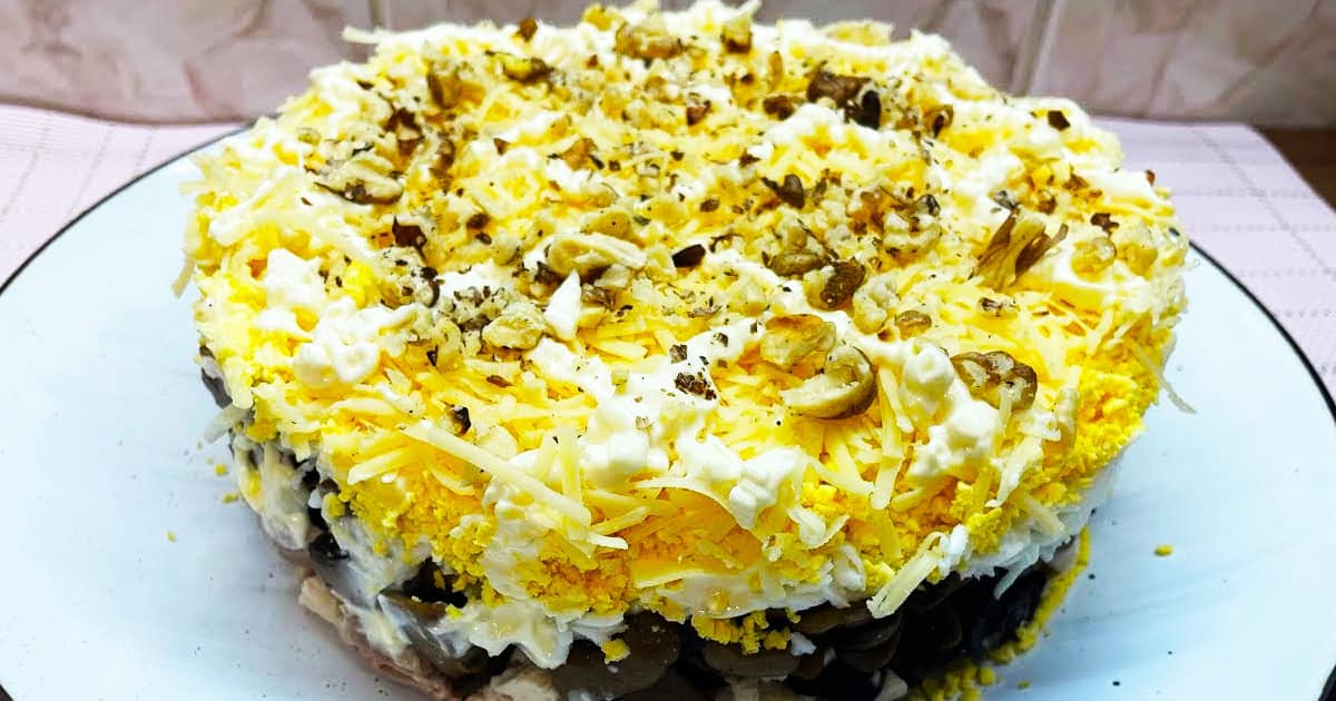 Воздушный салат "Оксана": секретный рецепт от свекрови для вашего стола