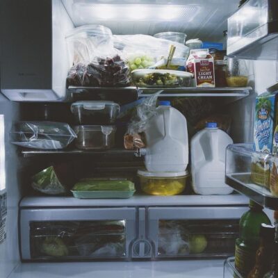 Поздний ужин: когда есть перед сном полезно для уюта и самочувствия