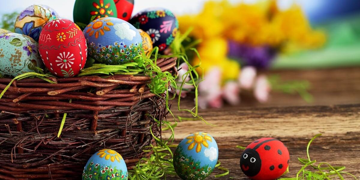 Праздничное украшение яиц: быстрые и простые способы декорирования на Пасху