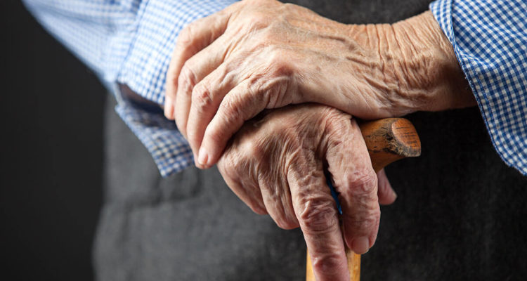 Черты характера, продлевающие жизнь: секреты долгожителей