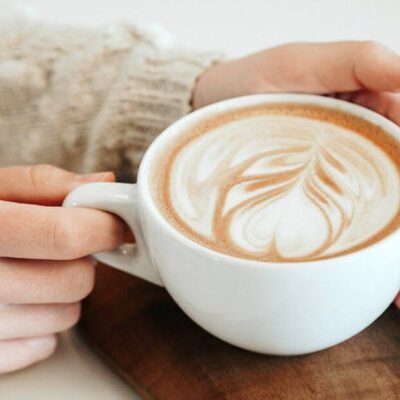 Как кофе влияет на женское здоровье: мнение врачей