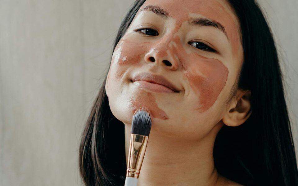 Розовая глина для красоты: домашние секреты знаменитостей