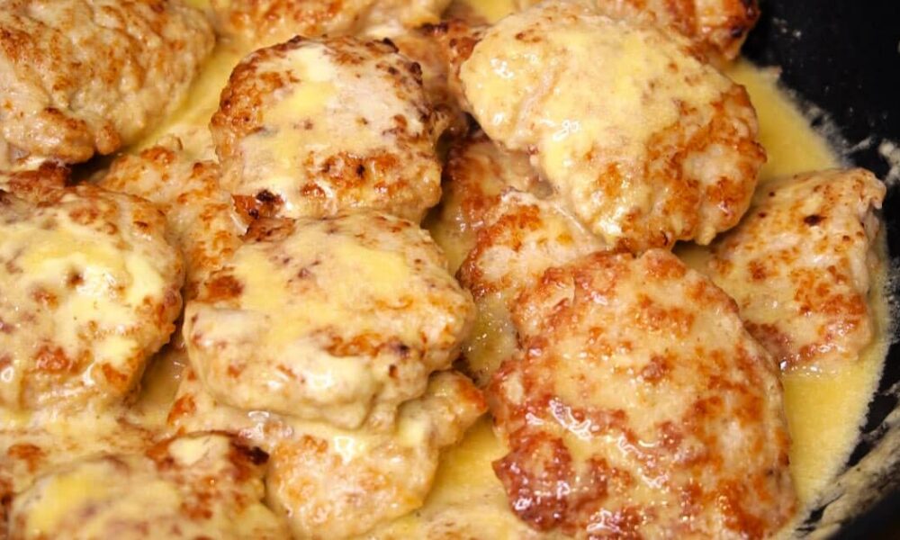 Нежные куриные котлеты: секретный рецепт "Птичьего молока"