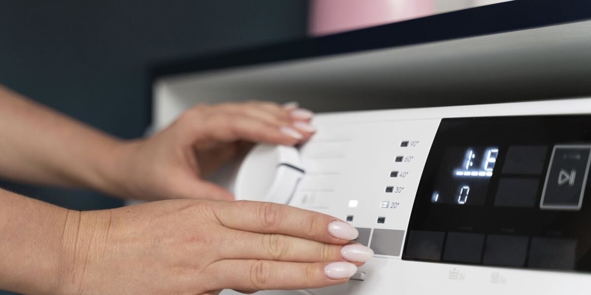 Лайфхак для каждой хозяйки: как превратить стиральную машину в сушилку