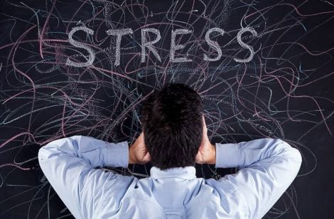 Стресс: как он влияет на женское здоровье и самочувствие