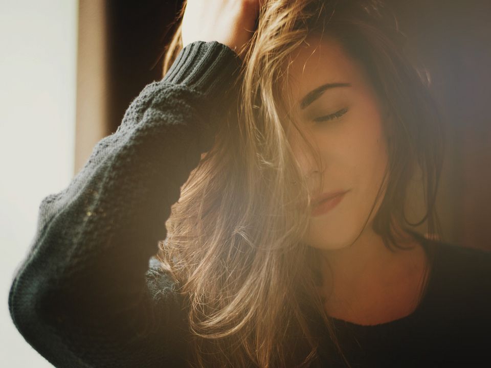 Как часто мыть волосы: признаки избыточного ухода