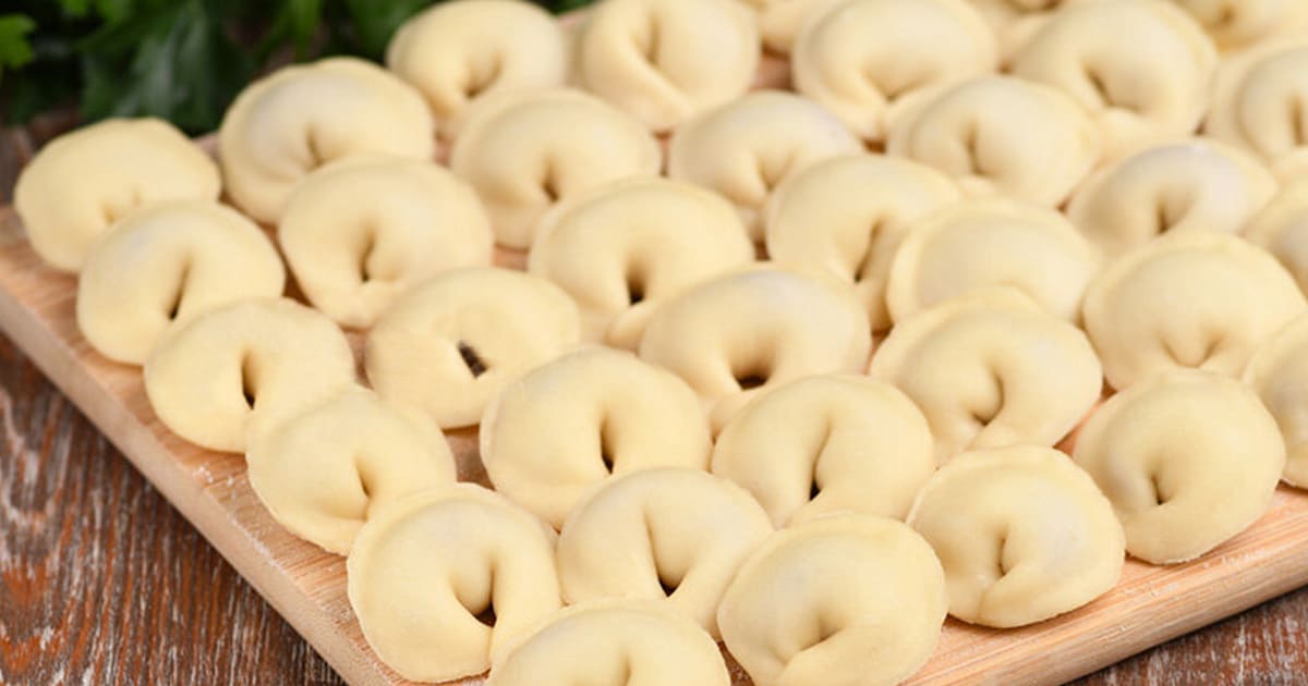 Лепим пельмени быстро и без отходов: простой рецепт для идеальных пельменей