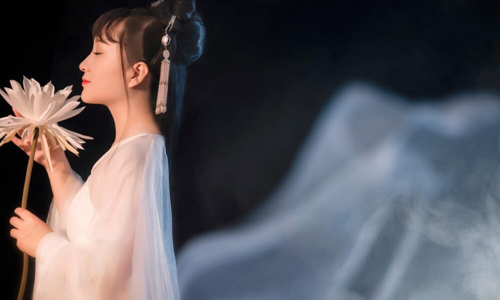 Стильные образы: секреты идеального гардероба для современной женщины