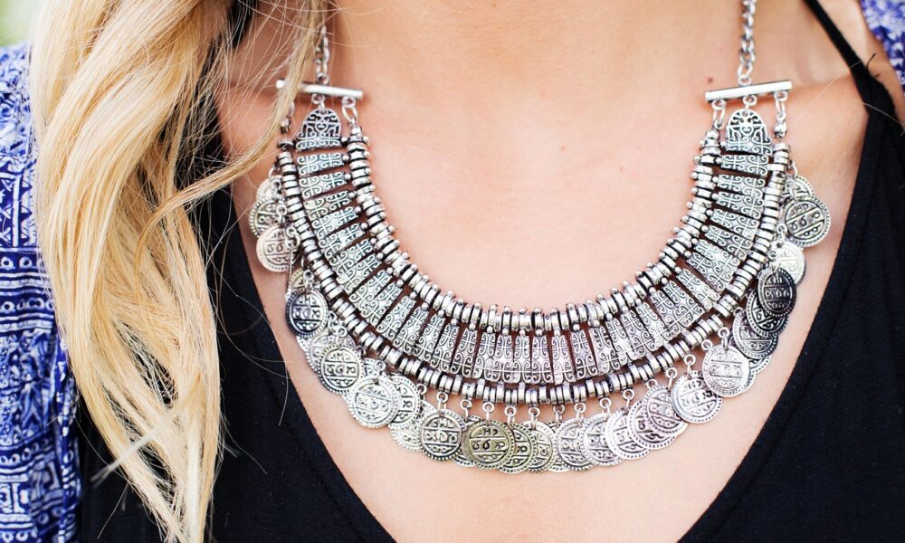 Секреты безупречного стиля: модные образы для современной женщины