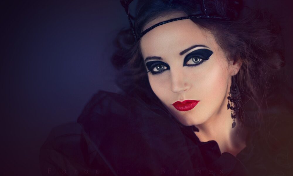 Стильные образы: секреты идеального гардероба для современной женщины