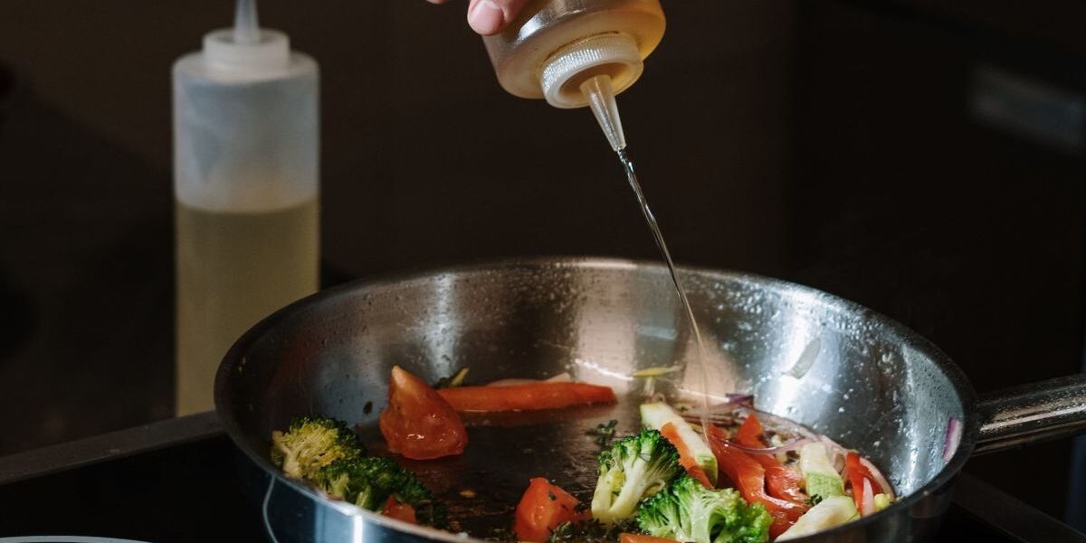 Оливковое масло на кухне: правда и мифы для вашей семьи