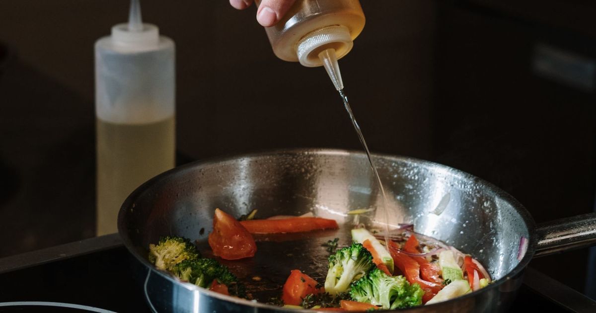 Оливковое масло на кухне: правда и мифы для вашей семьи