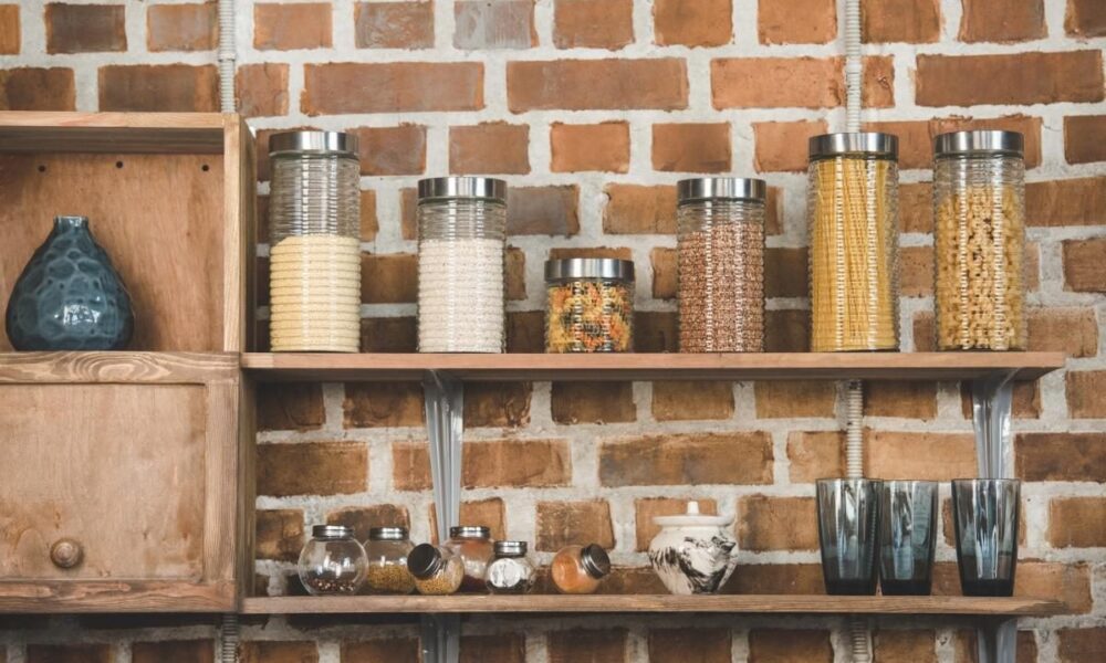 Как избавиться от пищевой моли в крупах: полное руководство для хозяек