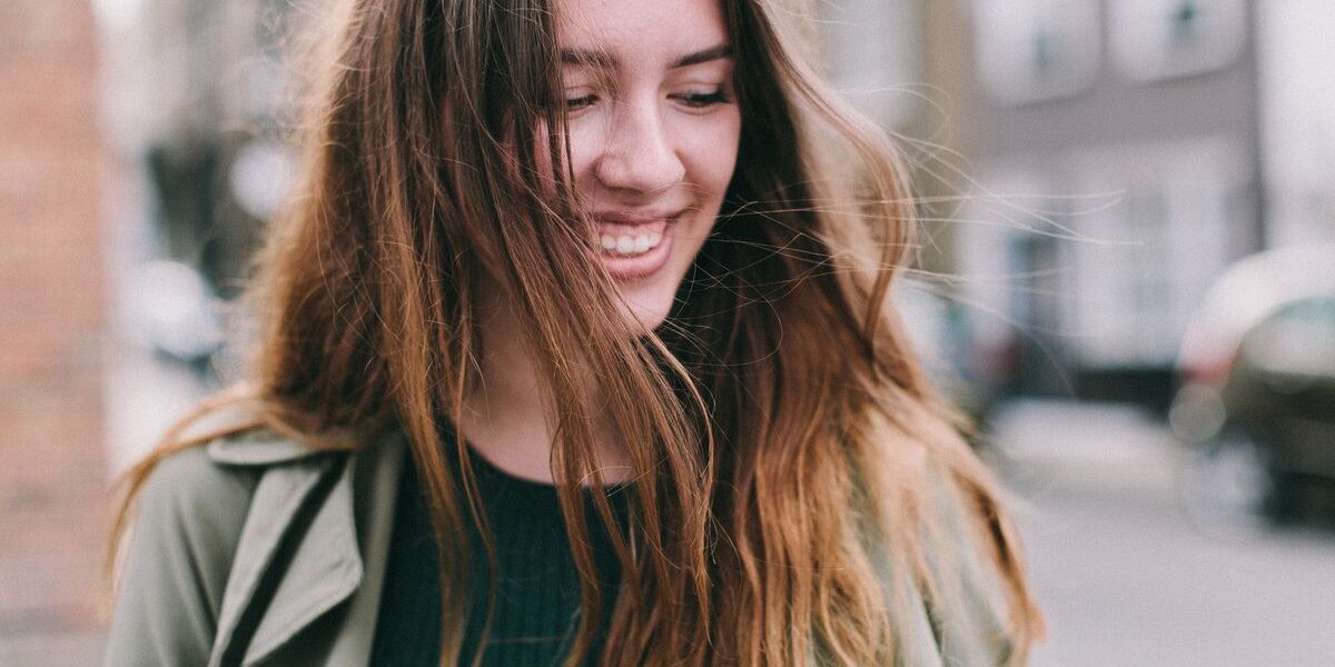 Секреты идеальной чистоты волос: как сохранить свежесть надолго