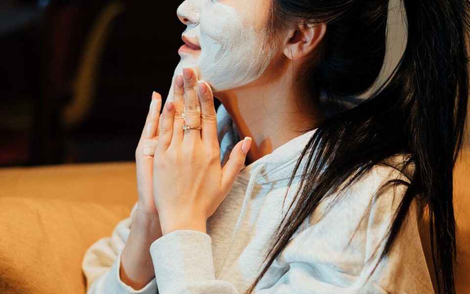 Секреты сияющей кожи: восточные рецепты красоты для женщин