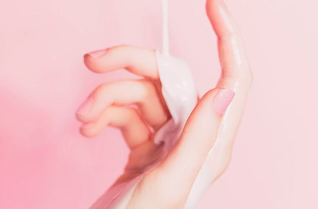 Секреты звезд: как добиться идеальной кожи рук и кутикулы