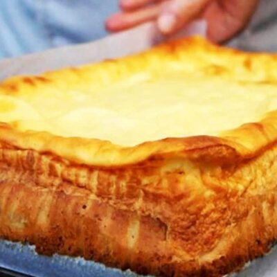 Нежный яблочный пирог: рецепт с кремовой текстурой теста