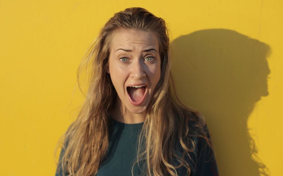 Запутанные волосы: причины и эффективные решения для идеальной прически