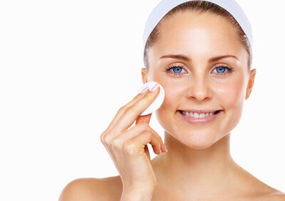 Как избавиться от жирного блеска на лице: секреты женской красоты и здоровья