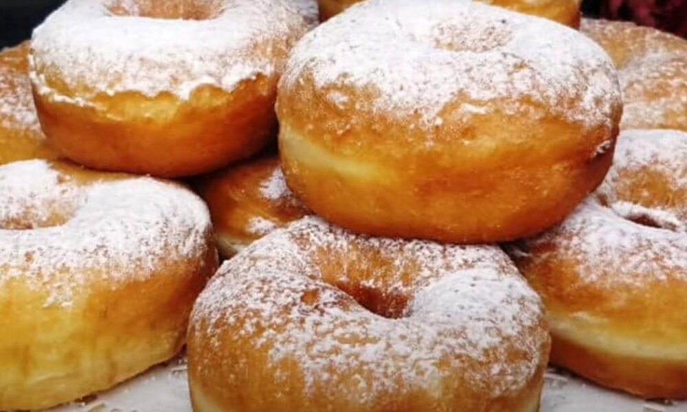 Воздушные пончики из детства: рецепт, который полюбит каждая хозяйка