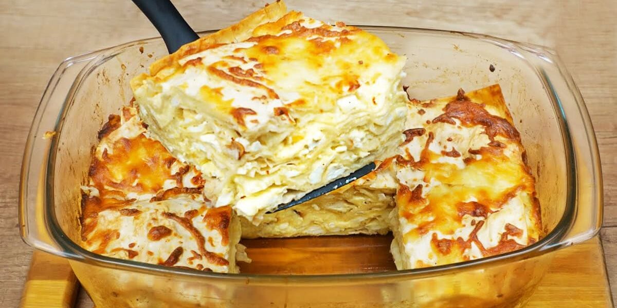 Ленивый ужин за 5 минут: лаваш с сыром в духовке – проще не бывает