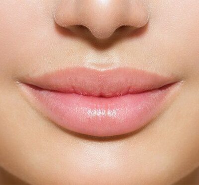 Секреты пухлых губ: как добиться эффекта без косметолога