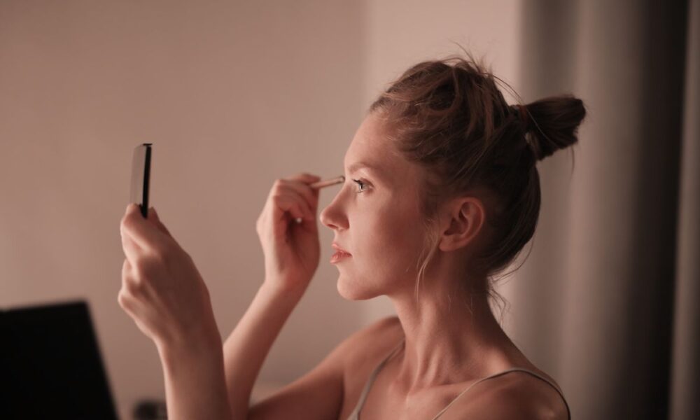 Универсальный макияж: секреты идеального образа для каждой женщины