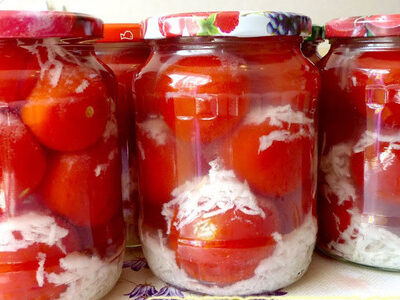 Домашние заготовки: лучшие рецепты маринованных помидоров на зиму