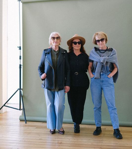 Как возраст влияет на самооценку женщины: преодолеваем комплексы