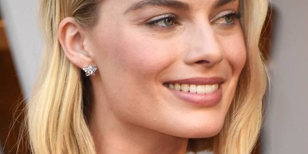 Коричневая тушь: секрет естественного взгляда звезд, который пригодится каждой женщине