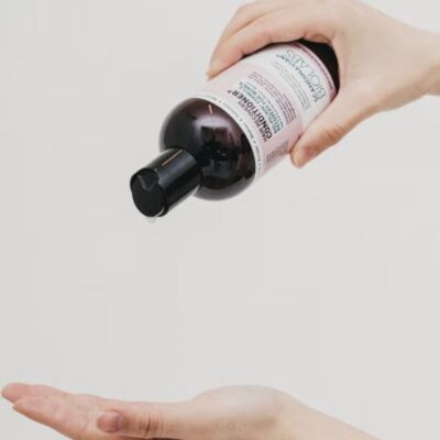 Секрет густых и красивых волос: добавь каплю эфирного масла в шампунь